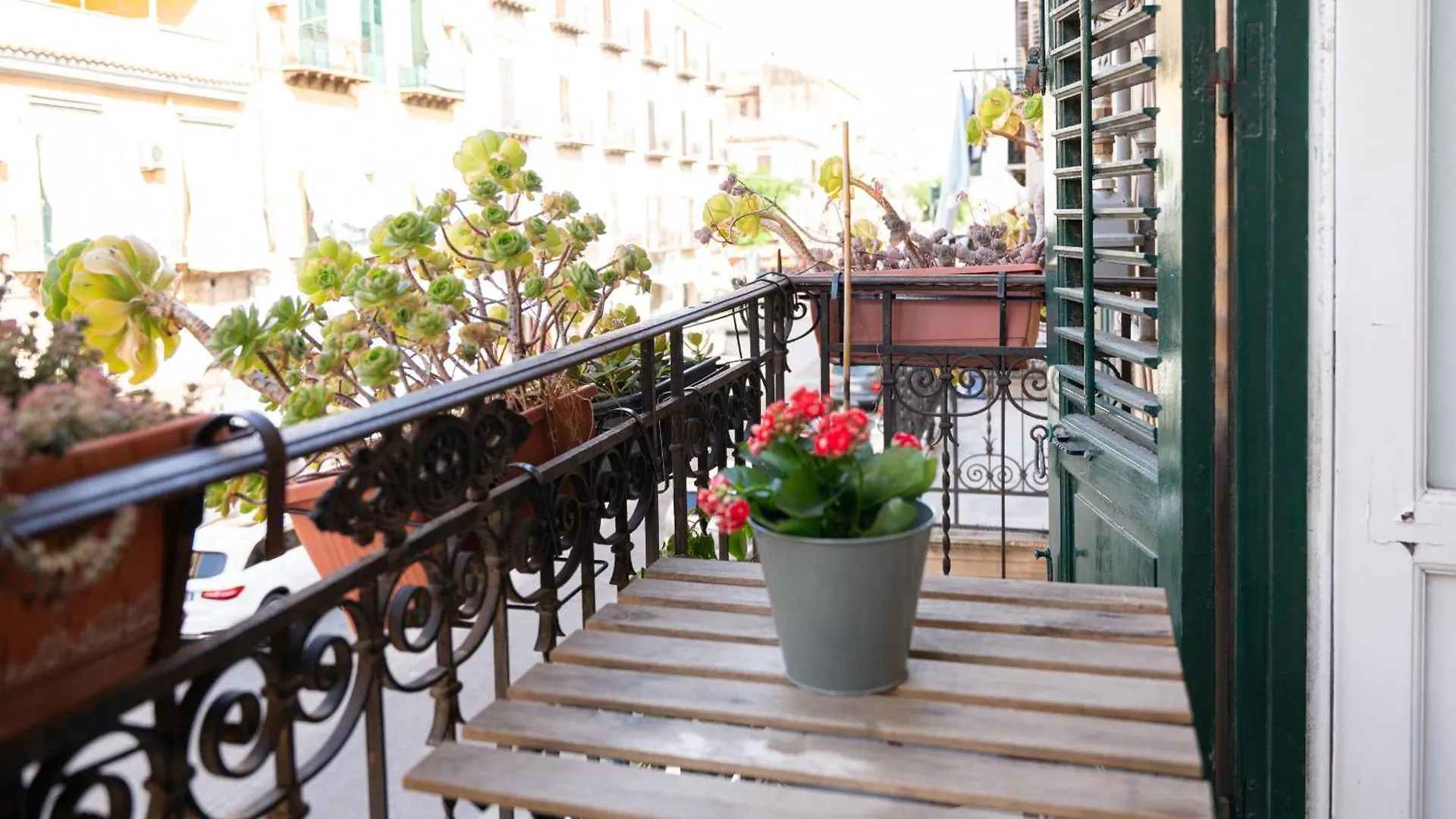 Guest house Ohana Shen Room Palermo Italy